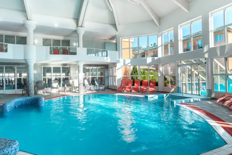 Hotel Európa Fit****superior, Hévíz – medencék
