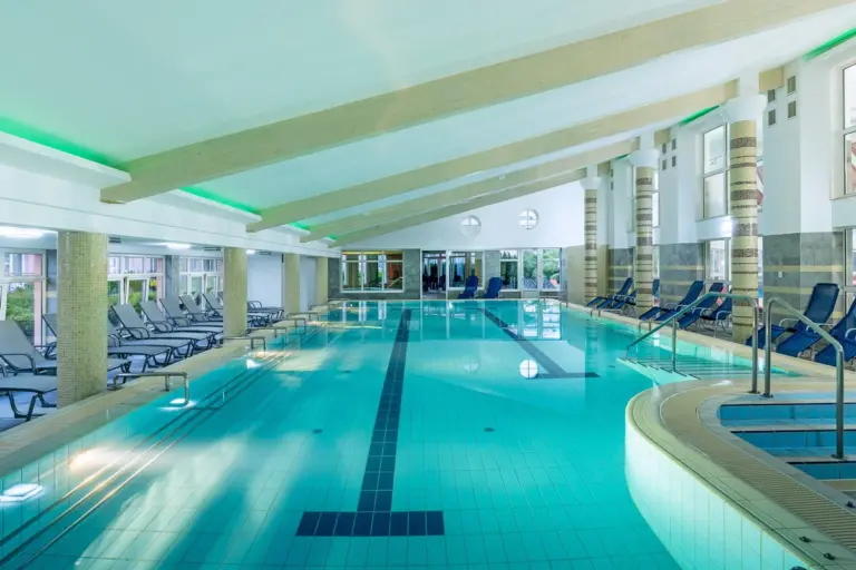 Hotel Európa Fit****superior, Hévíz – medencék