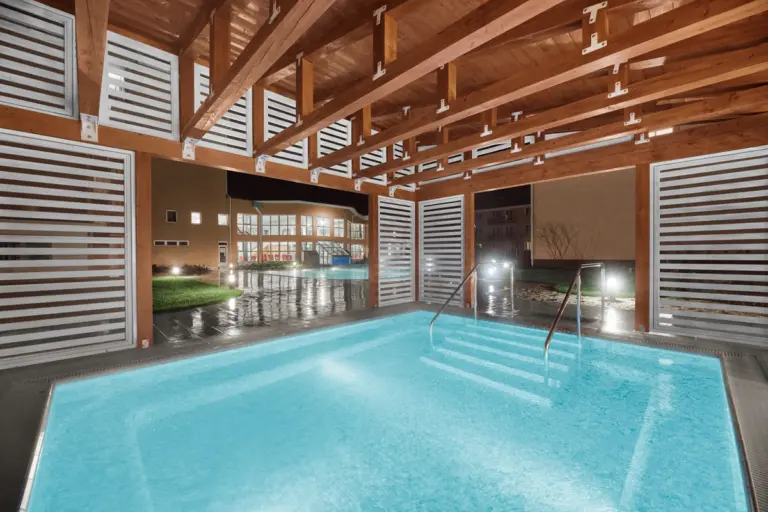 Hotel Európa Fit****superior, Hévíz – medencék